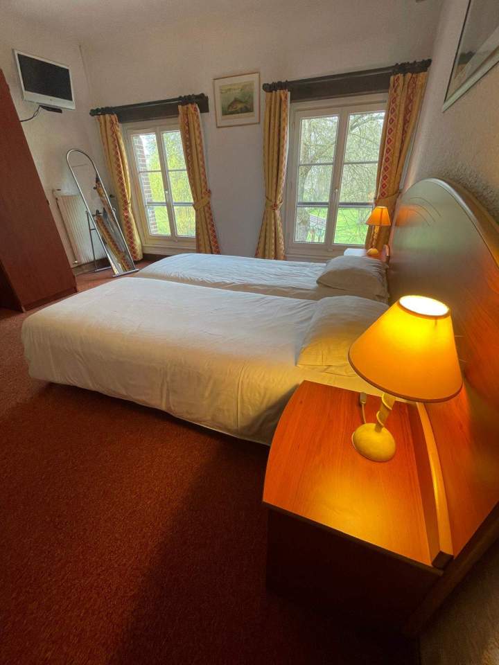 Nos chambres confortables vous feront sentir comme chez vous.